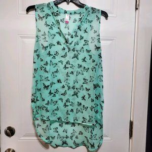 No Boundaries Sleeveless high-low Shirt with Butterflies